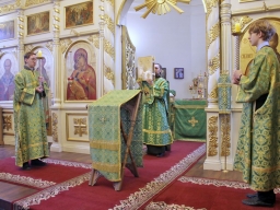ПРЕСТОЛЬНЫЙ ПРАЗДНИК. ПРЕСТАВЛЕНИЕ, ВТОРОЕ ОБРЕТЕНИЕ МОЩЕЙ ПРЕПОДОБНОГО СЕРАФИМА САРОВСКОГО